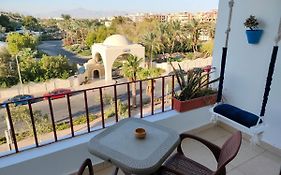 Studio Lotus Compound Near Touristic Mamsha